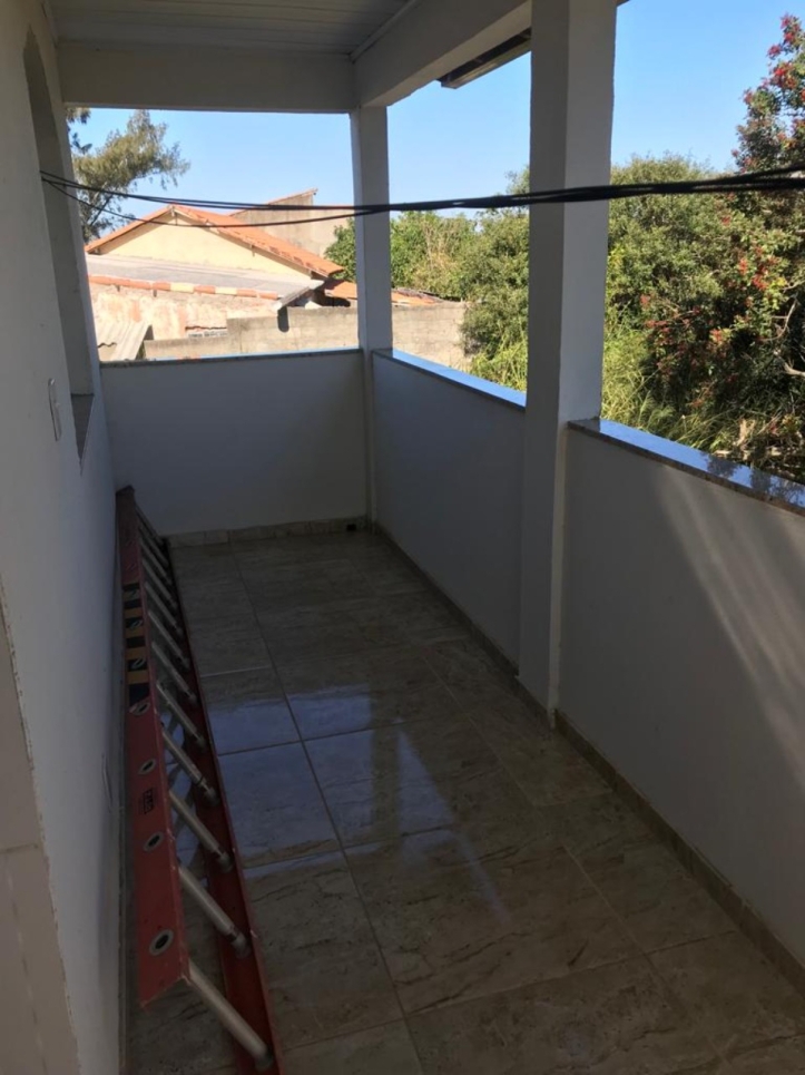 Casa à venda com 2 quartos, 70m² - Foto 15