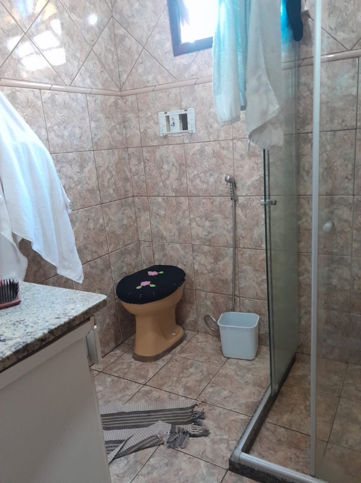 Casa à venda com 4 quartos, 300m² - Foto 16