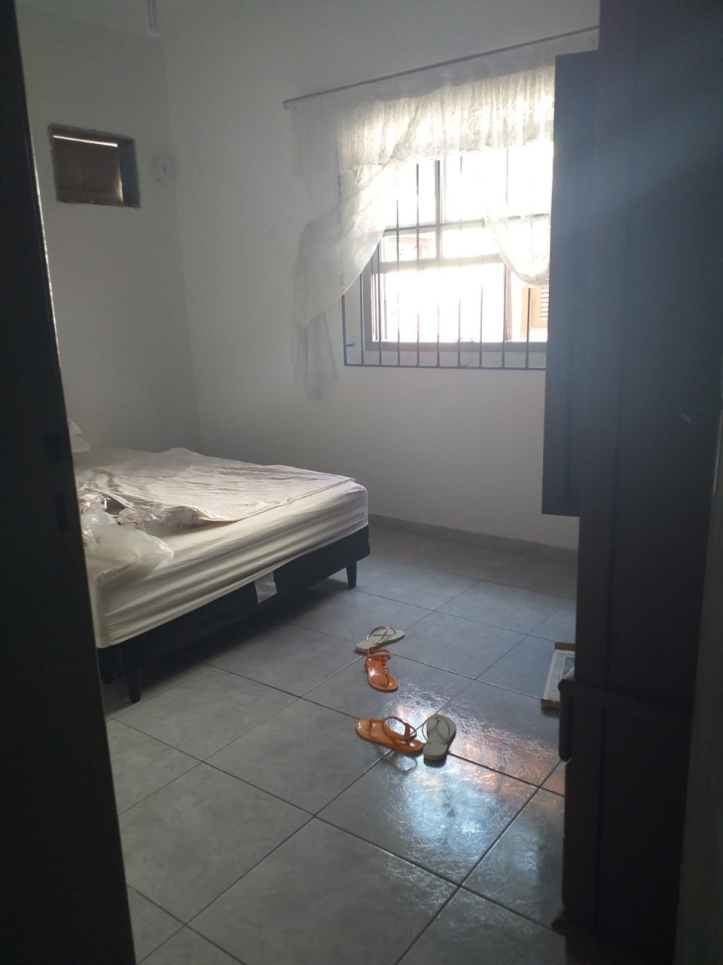 Casa de Condomínio à venda com 2 quartos, 100m² - Foto 3