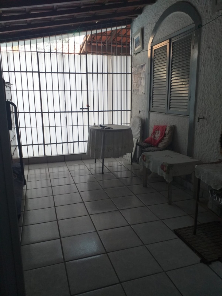 Casa de Condomínio à venda com 2 quartos, 100m² - Foto 4