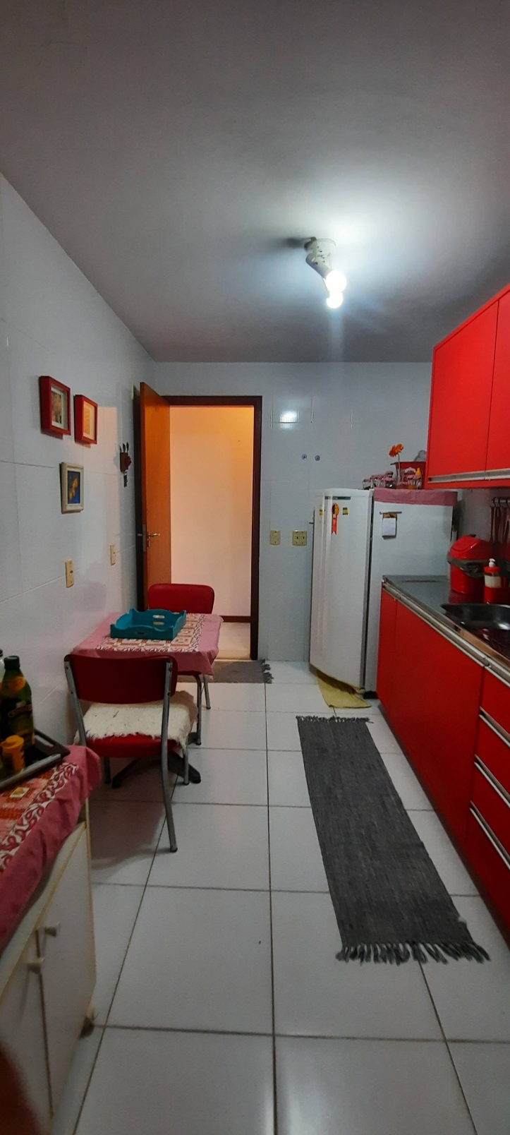 Apartamento à venda com 2 quartos, 75m² - Foto 9