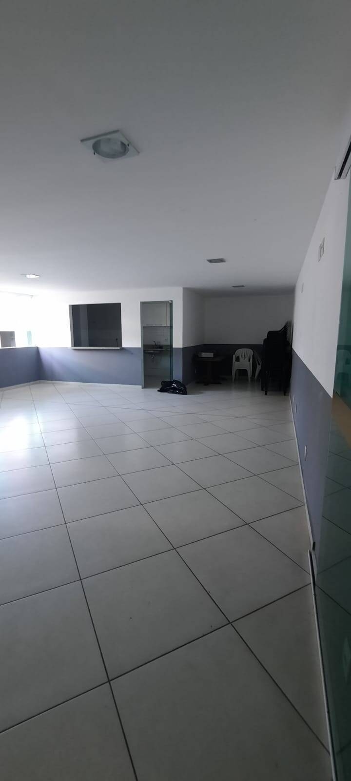 Apartamento à venda com 2 quartos, 80m² - Foto 33