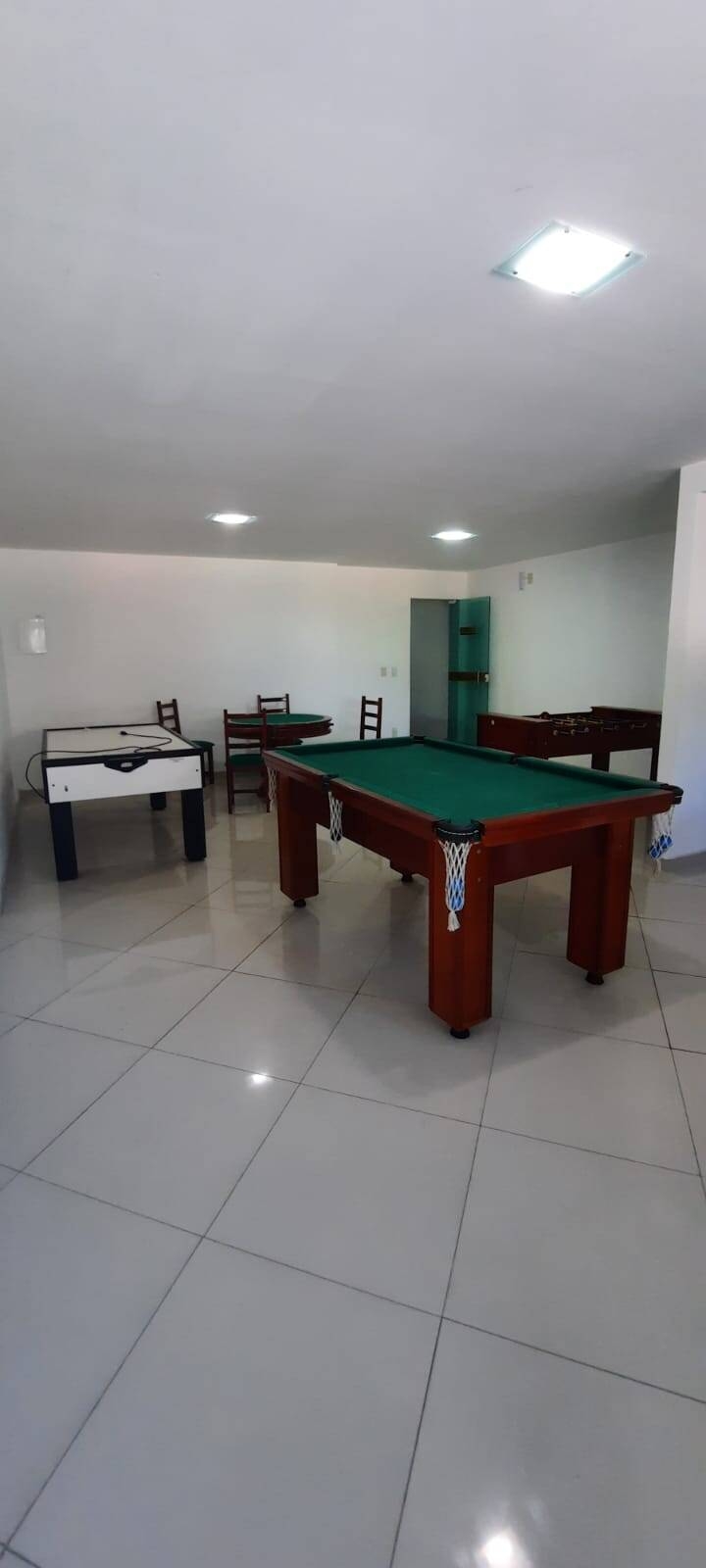 Apartamento à venda com 2 quartos, 80m² - Foto 57