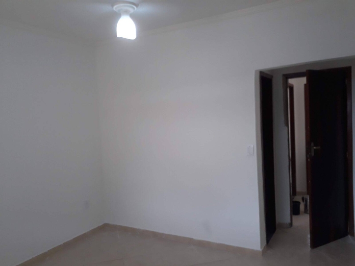 Casa à venda com 3 quartos, 100m² - Foto 19