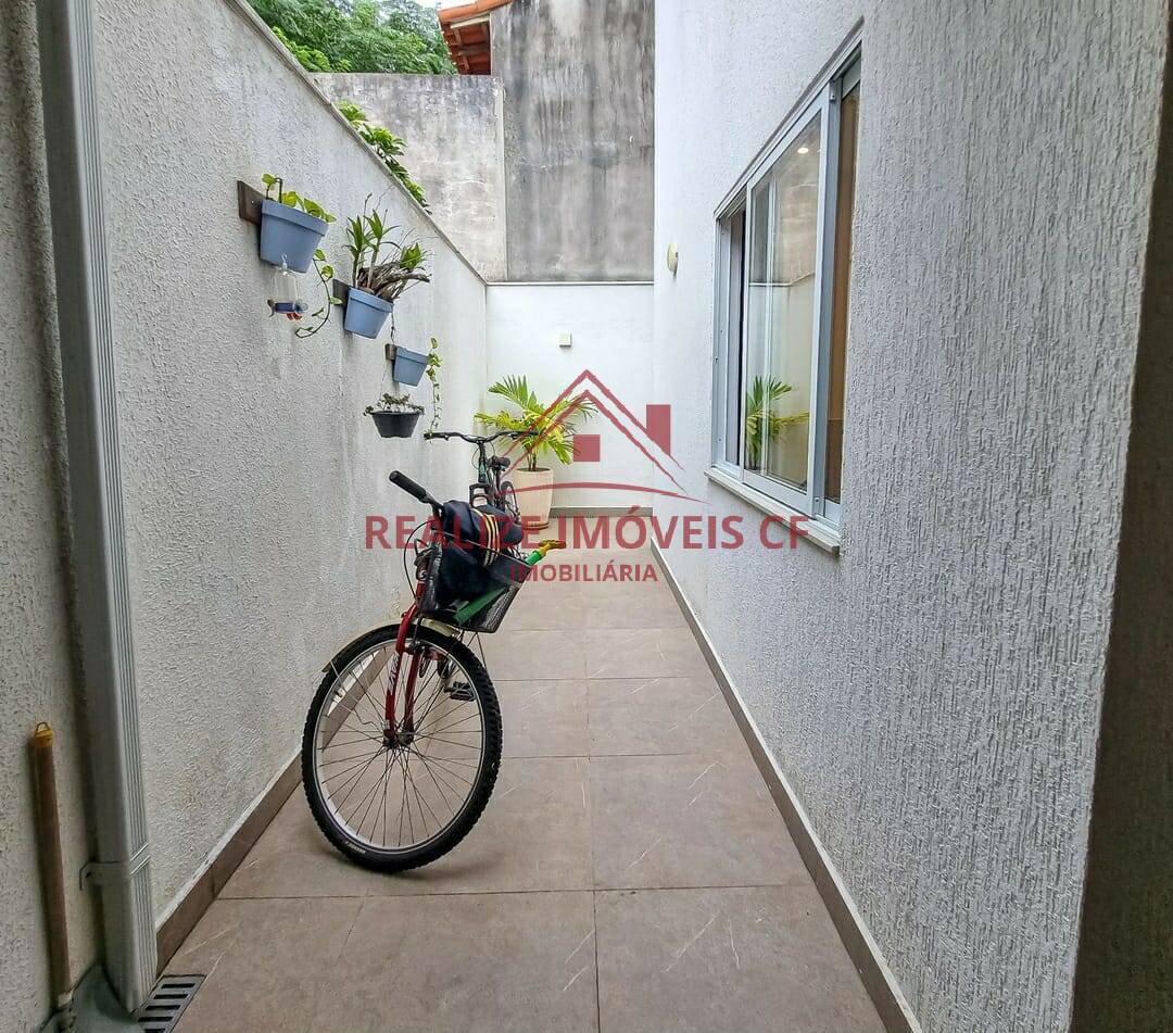 Apartamento à venda com 2 quartos, 90m² - Foto 3