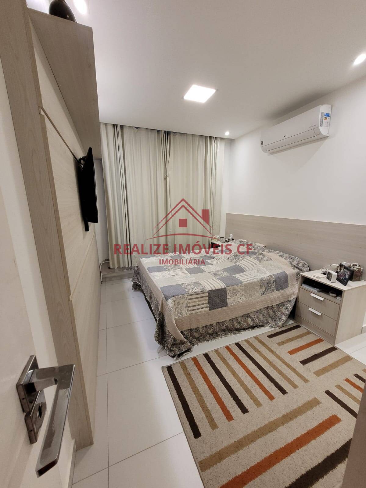 Apartamento à venda com 2 quartos, 90m² - Foto 17