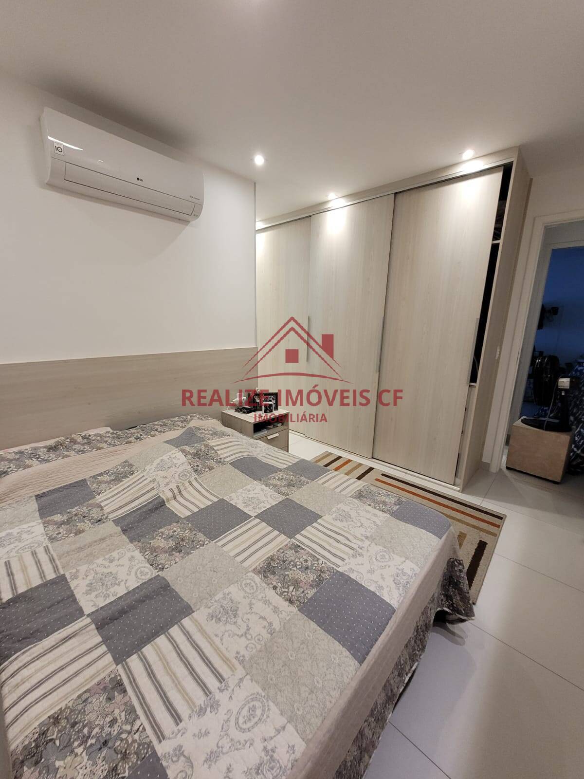 Apartamento à venda com 2 quartos, 90m² - Foto 24