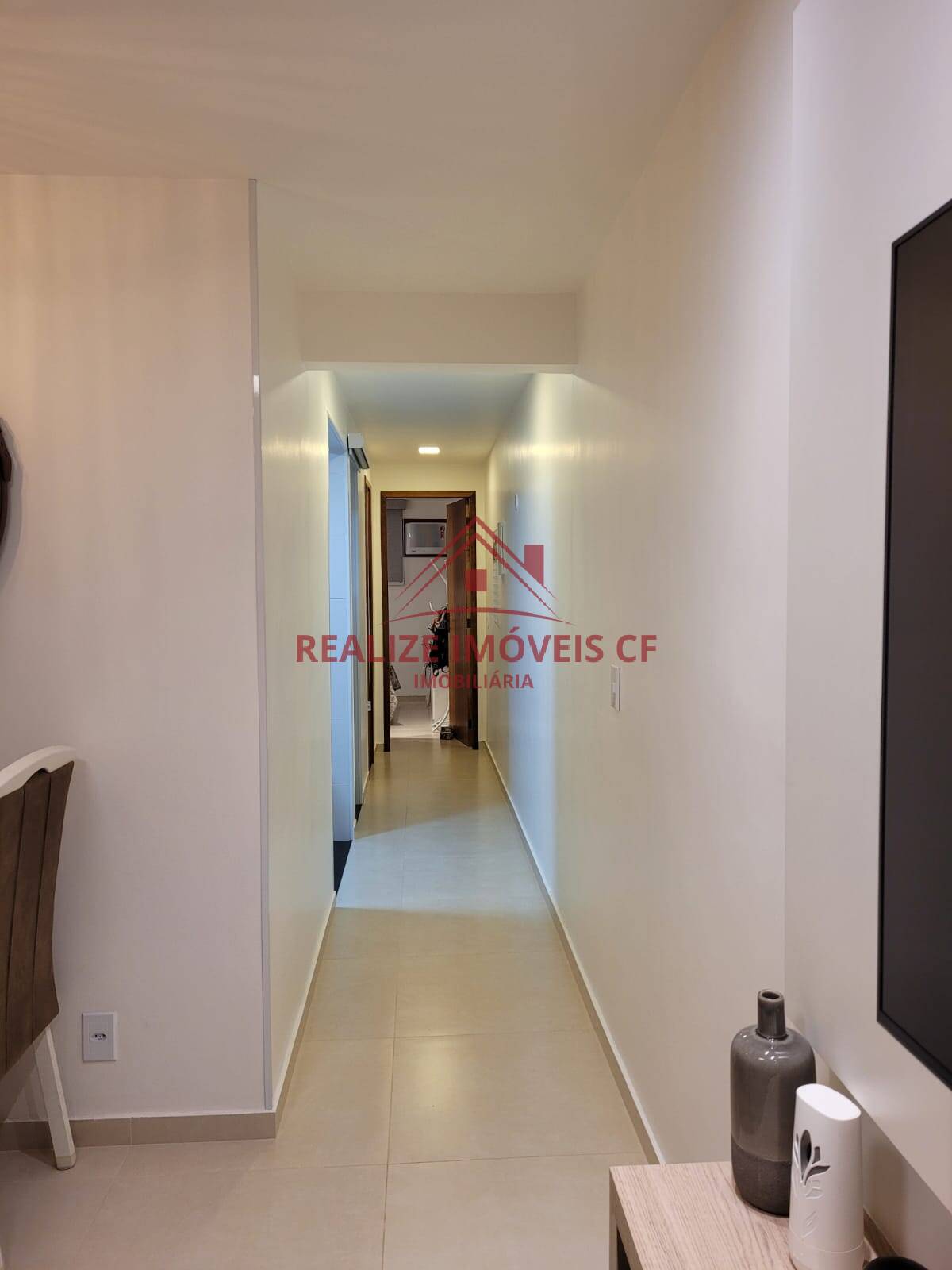 Apartamento à venda com 1 quarto, 55m² - Foto 4