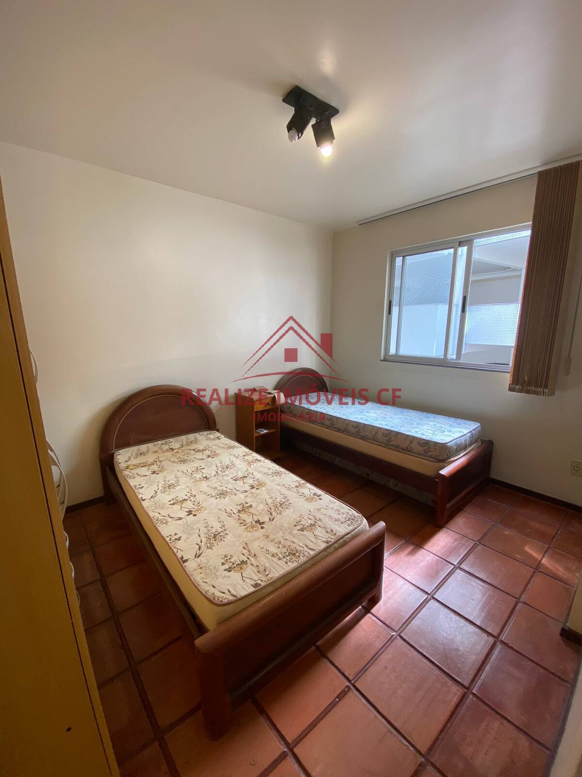 Apartamento à venda com 2 quartos, 80m² - Foto 5