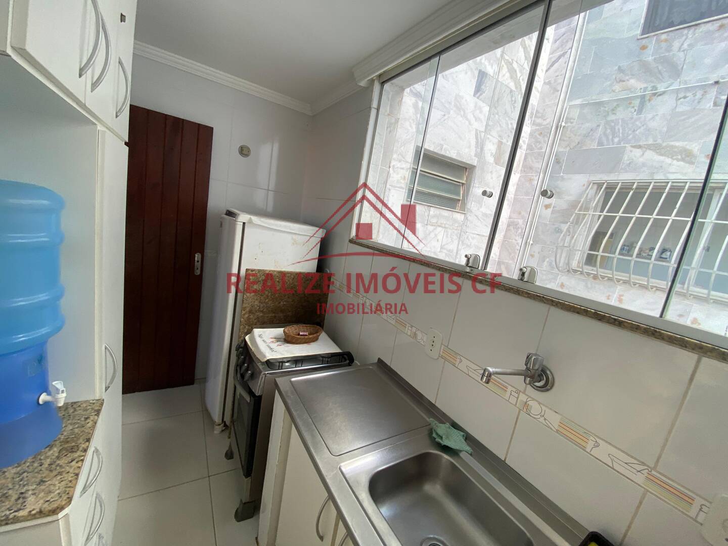 Apartamento à venda com 1 quarto, 60m² - Foto 8