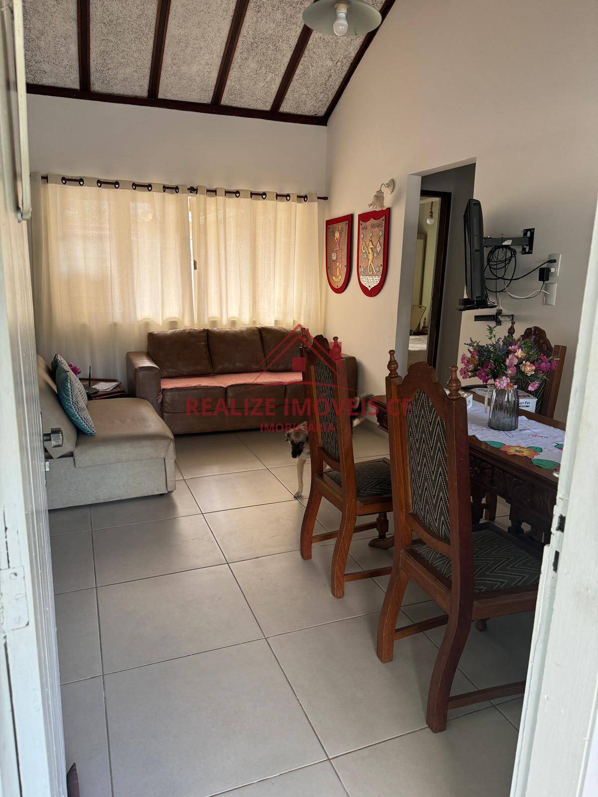 Casa à venda com 3 quartos, 80m² - Foto 10