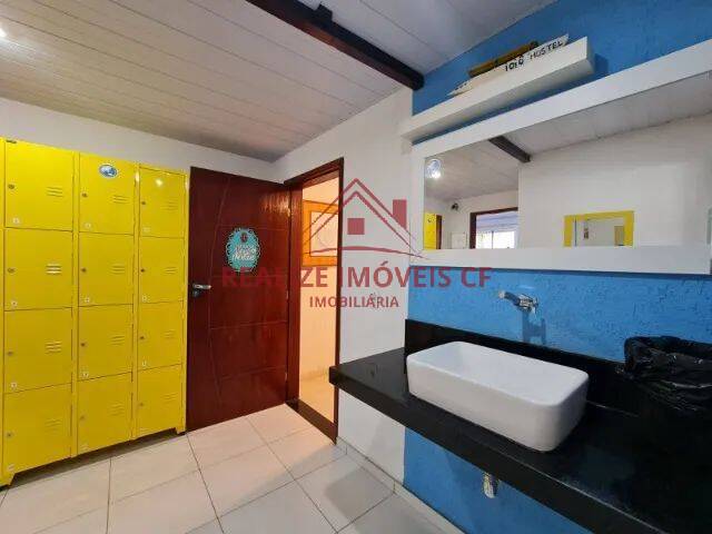 Casa à venda e aluguel com 11 quartos, 360m² - Foto 26