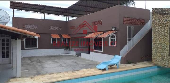 Casa de Condomínio à venda com 6 quartos, 130m² - Foto 2