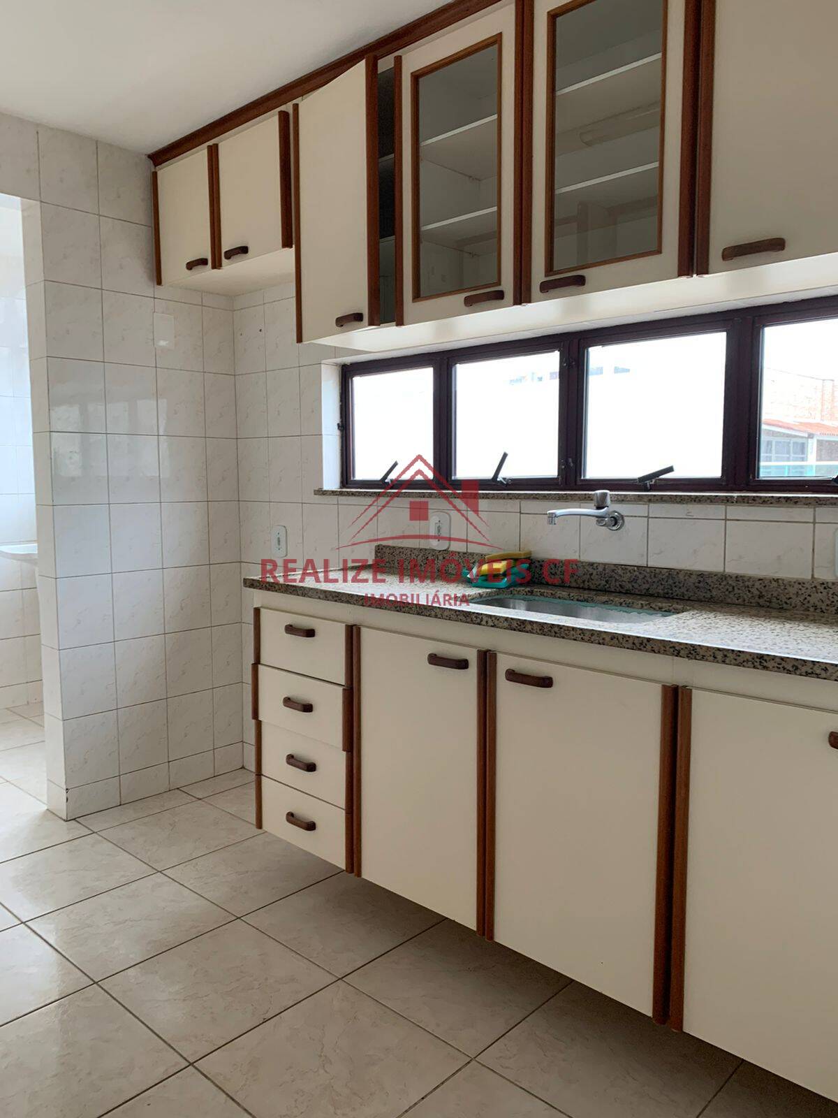 Apartamento à venda e aluguel com 2 quartos, 85m² - Foto 11