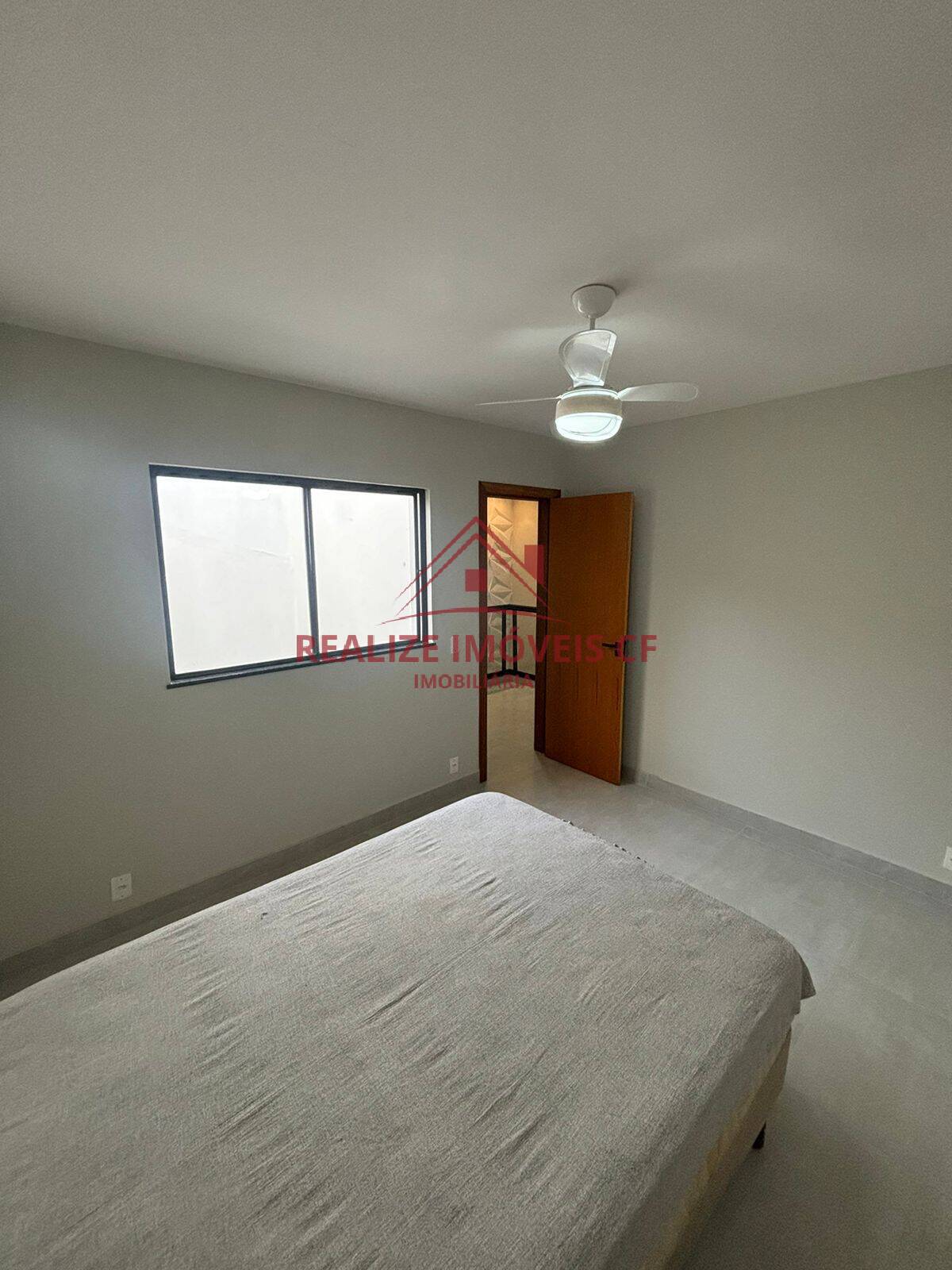 Casa à venda com 3 quartos, 120m² - Foto 13