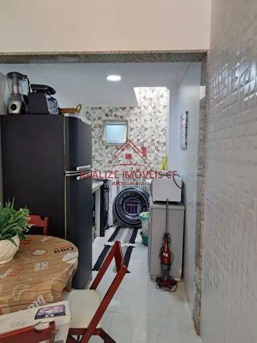 Casa de Condomínio à venda com 1 quarto, 60m² - Foto 5