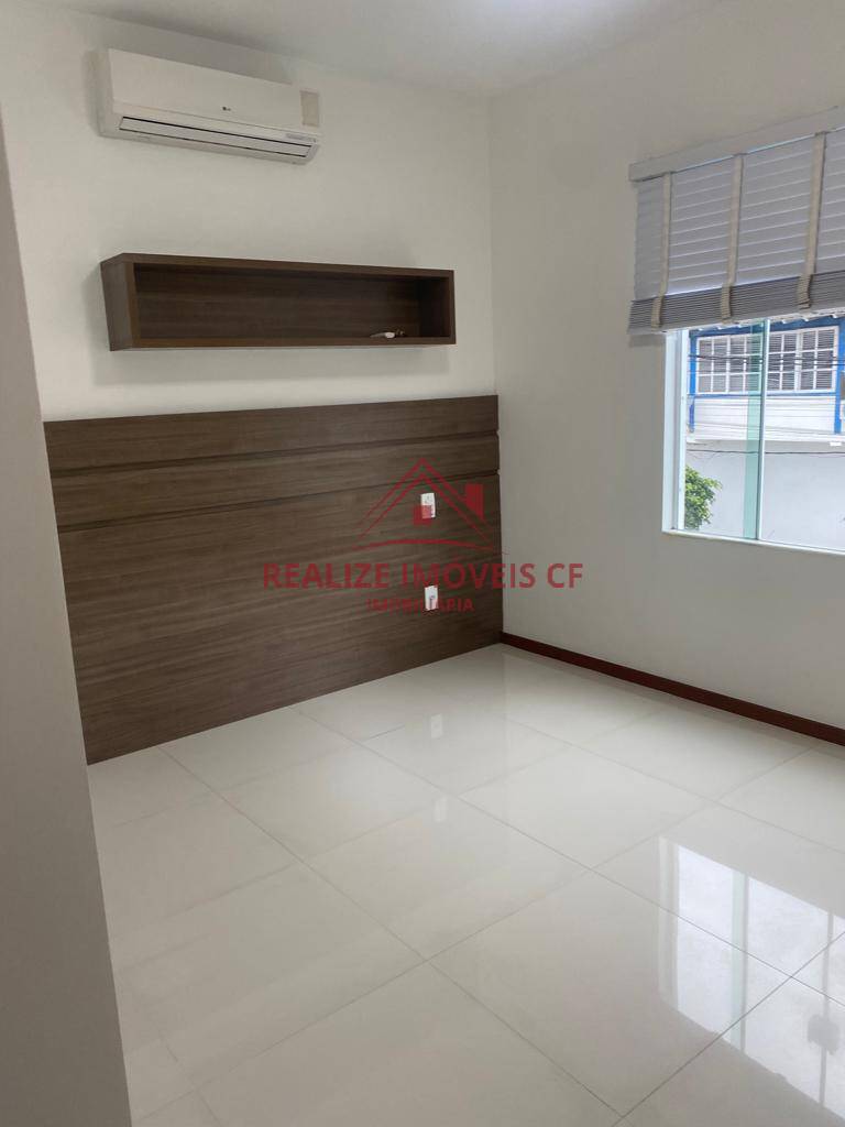 Casa à venda com 4 quartos, 175m² - Foto 18