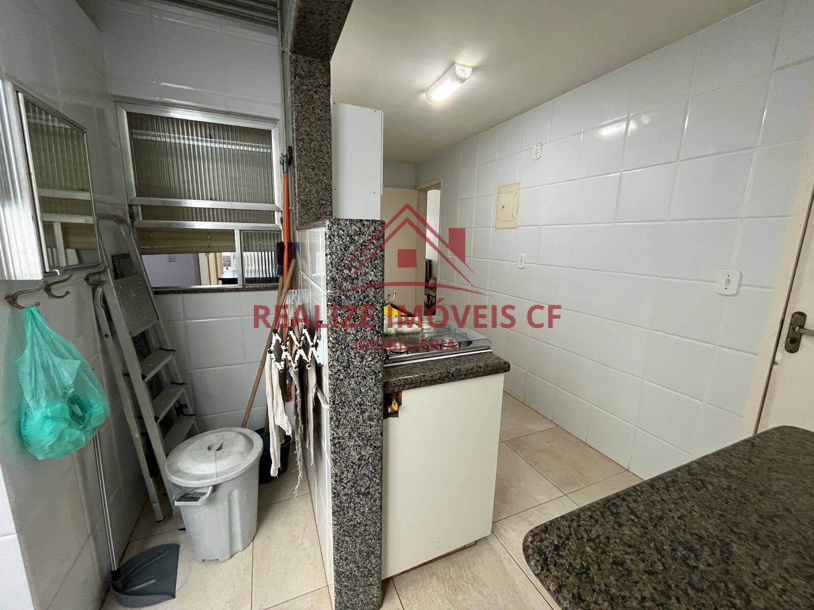 Apartamento à venda com 2 quartos, 83m² - Foto 13