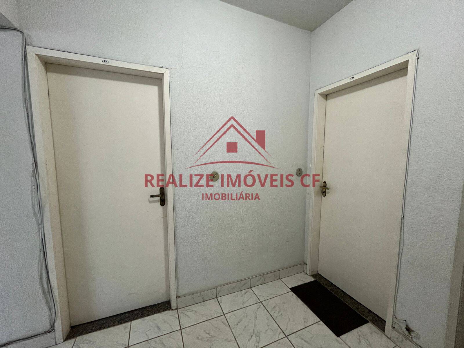 Apartamento à venda com 2 quartos, 83m² - Foto 17