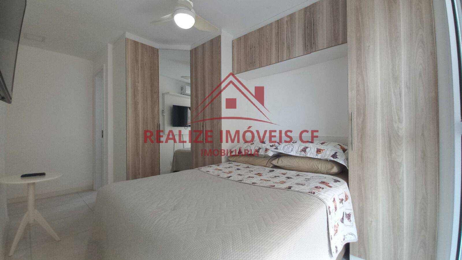 Apartamento à venda com 2 quartos, 60m² - Foto 19