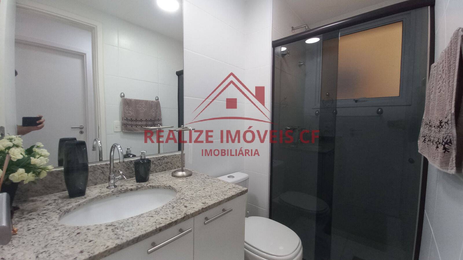 Apartamento à venda com 2 quartos, 60m² - Foto 15