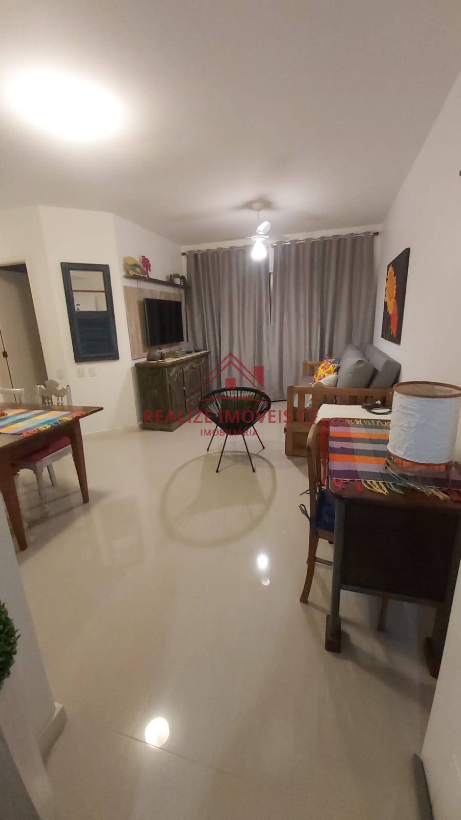 Apartamento à venda com 2 quartos, 70m² - Foto 10