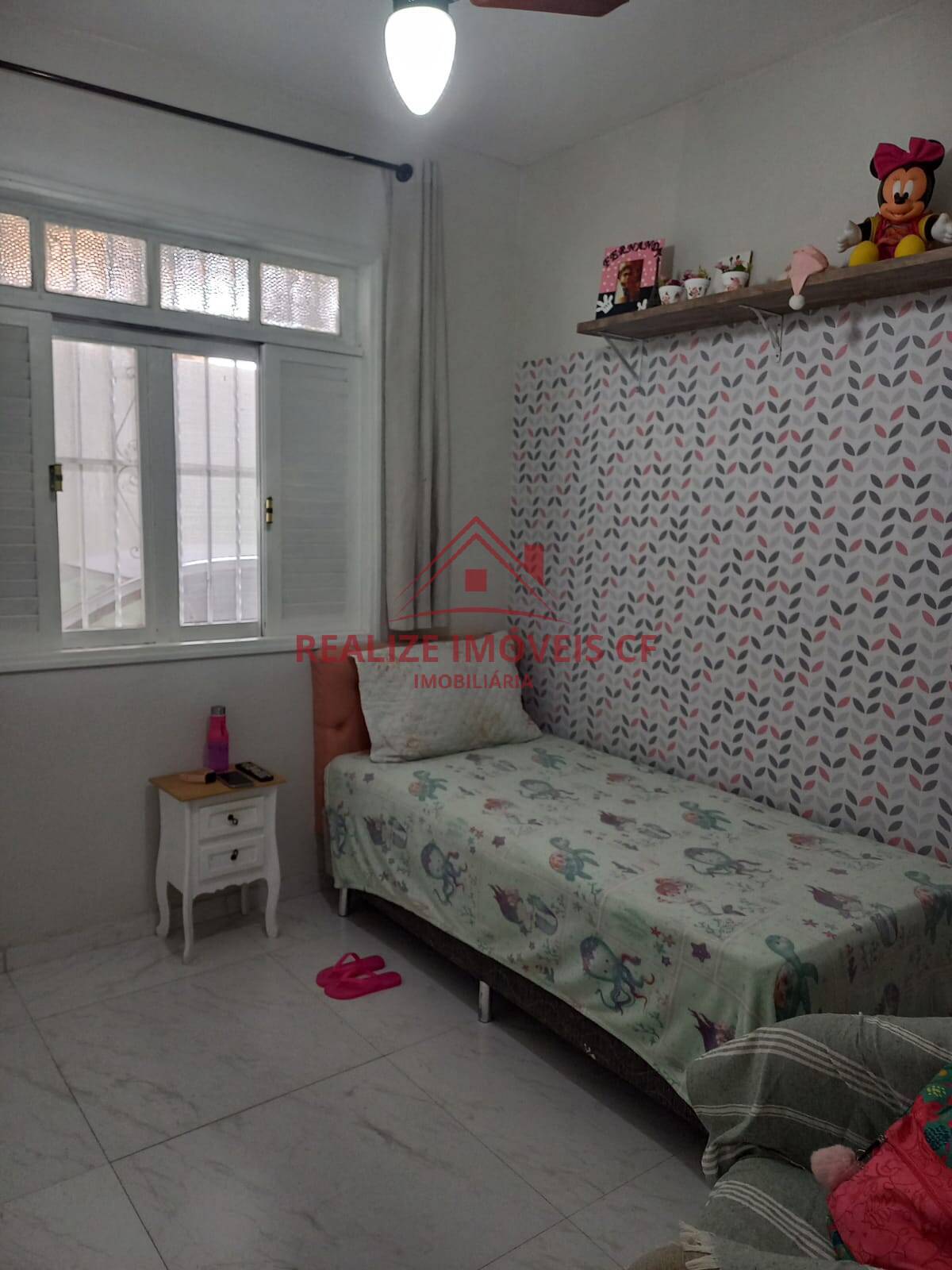 Casa à venda com 4 quartos, 120m² - Foto 15