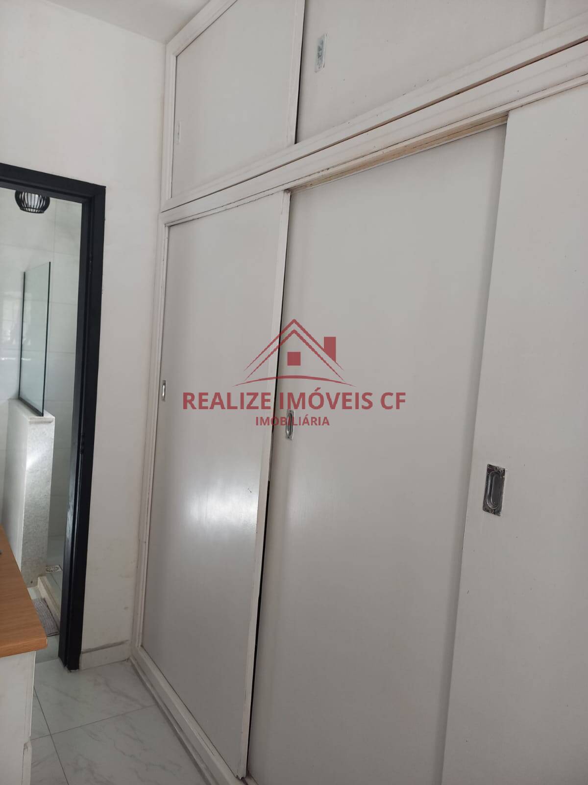 Casa à venda com 4 quartos, 120m² - Foto 18