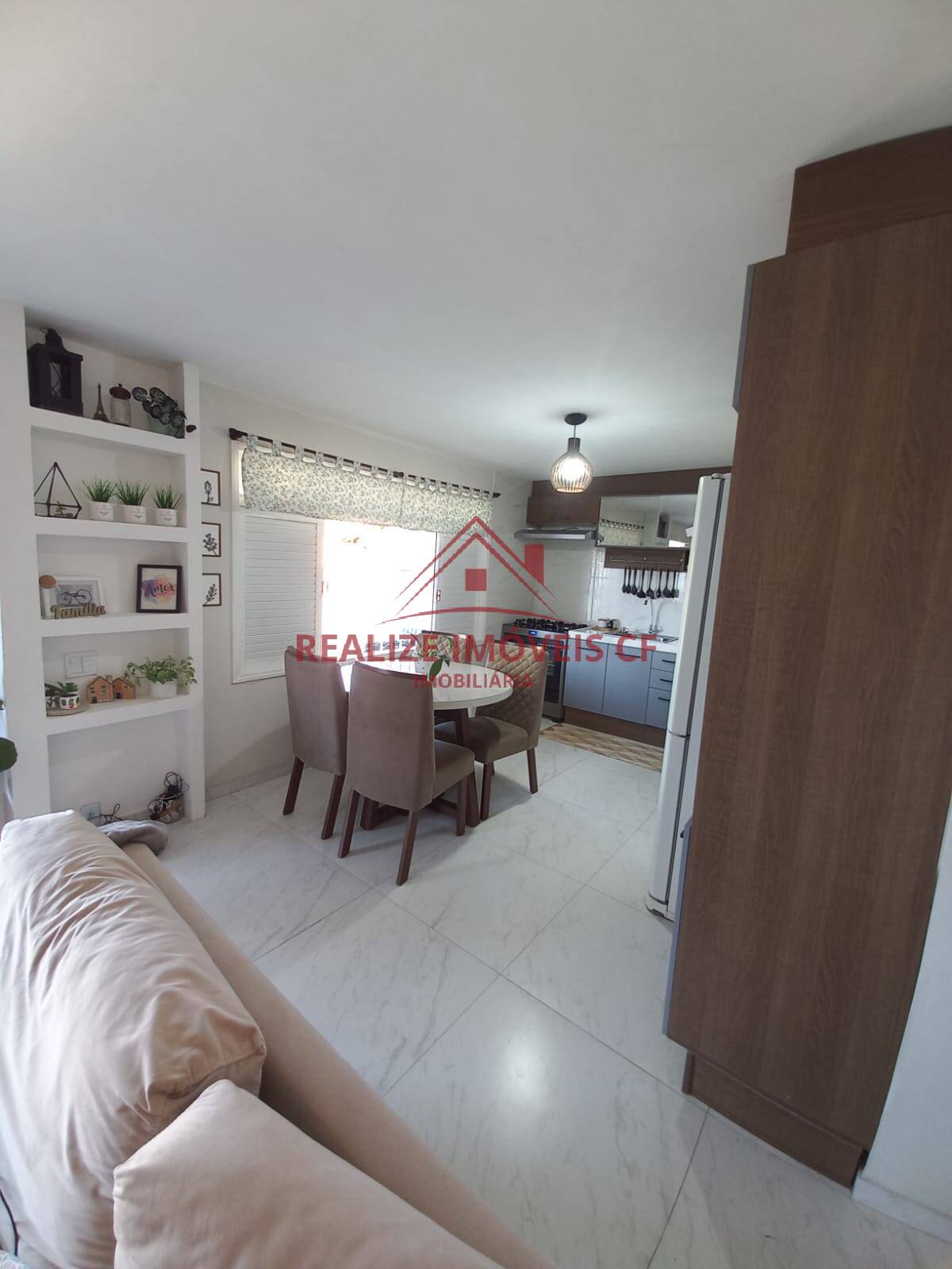 Casa à venda com 4 quartos, 120m² - Foto 5