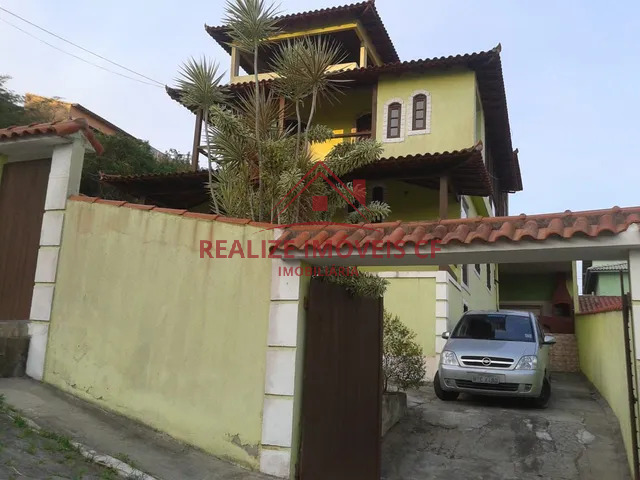 Casa de Condomínio à venda com 4 quartos, 300m² - Foto 2