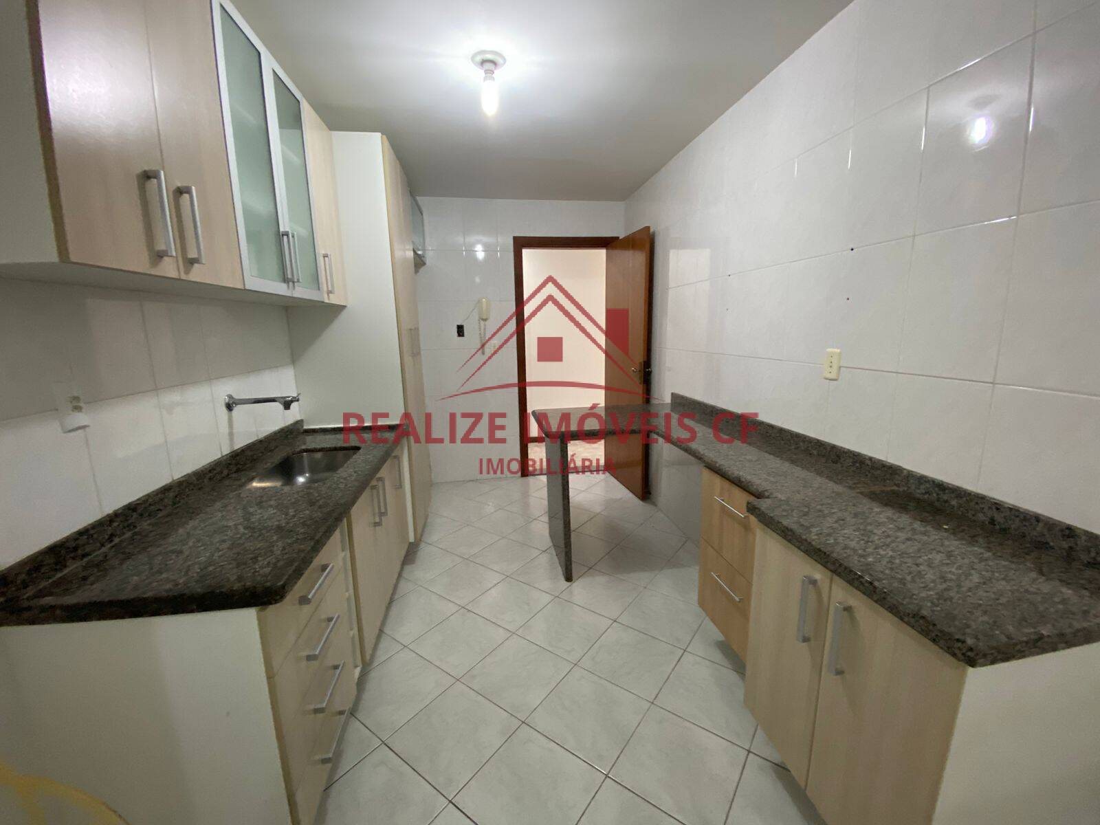 Apartamento à venda e aluguel com 3 quartos, 90m² - Foto 5