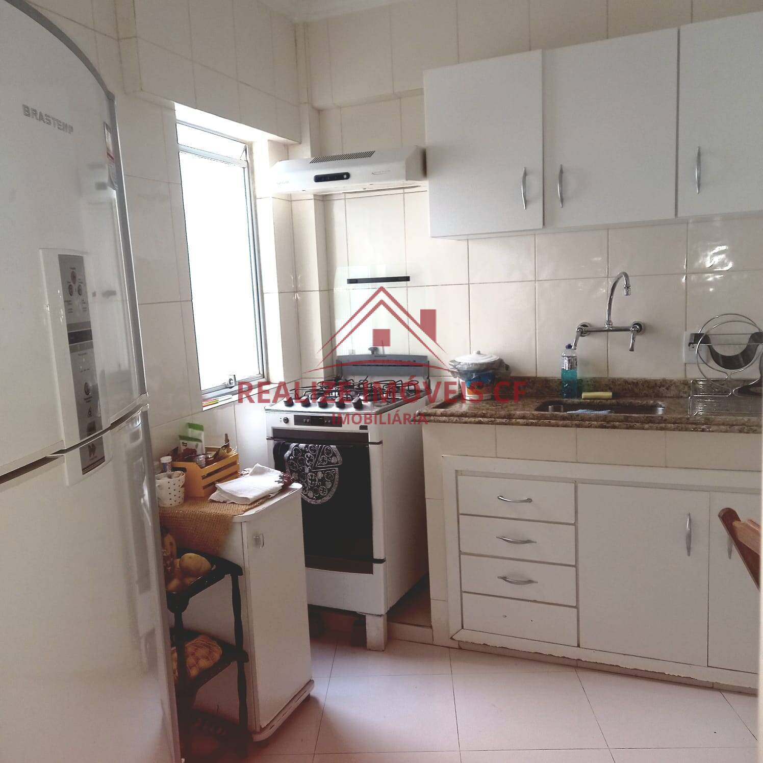 Apartamento à venda com 2 quartos, 78m² - Foto 9