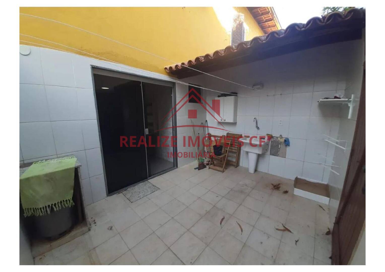 Casa de Condomínio à venda com 2 quartos, 80m² - Foto 4