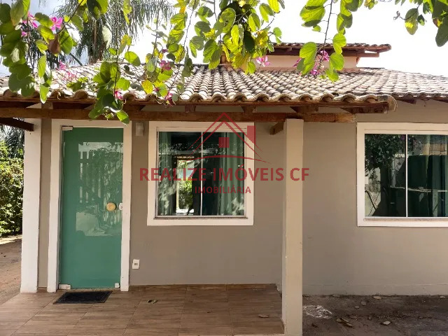 Casa à venda com 2 quartos, 58m² - Foto 1