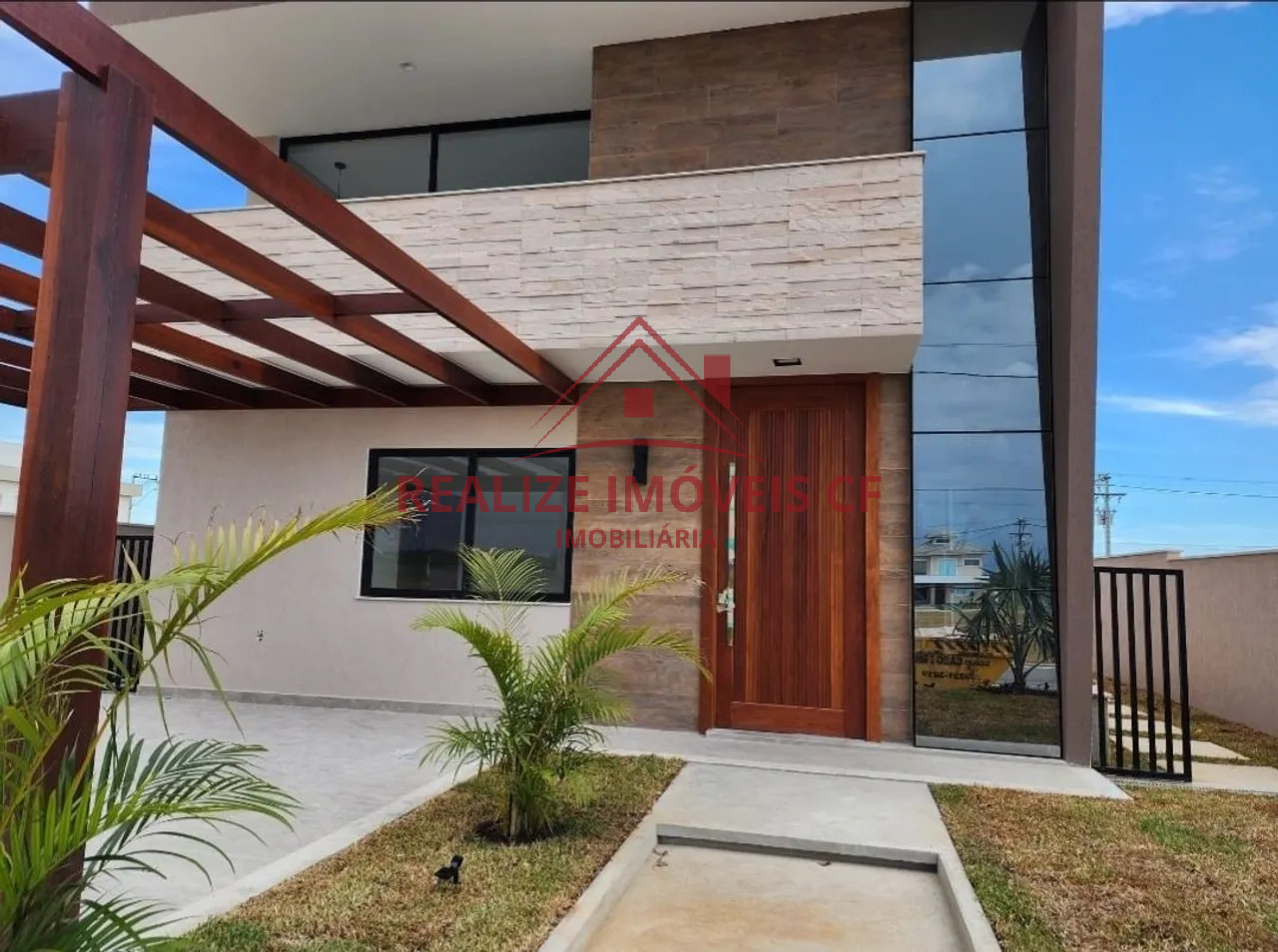 Casa de Condomínio à venda com 4 quartos, 252m² - Foto 2