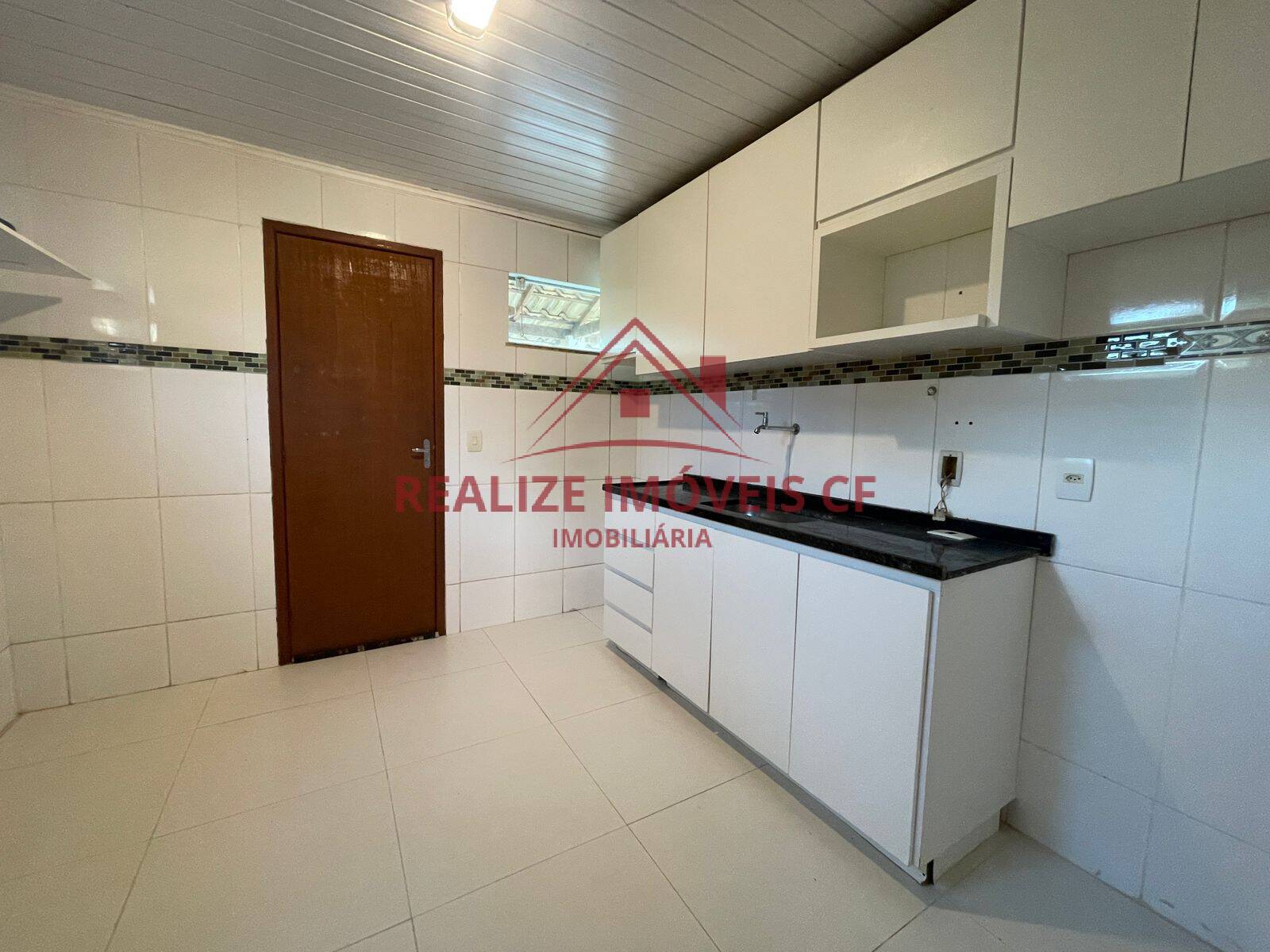 Casa à venda com 2 quartos, 58m² - Foto 6