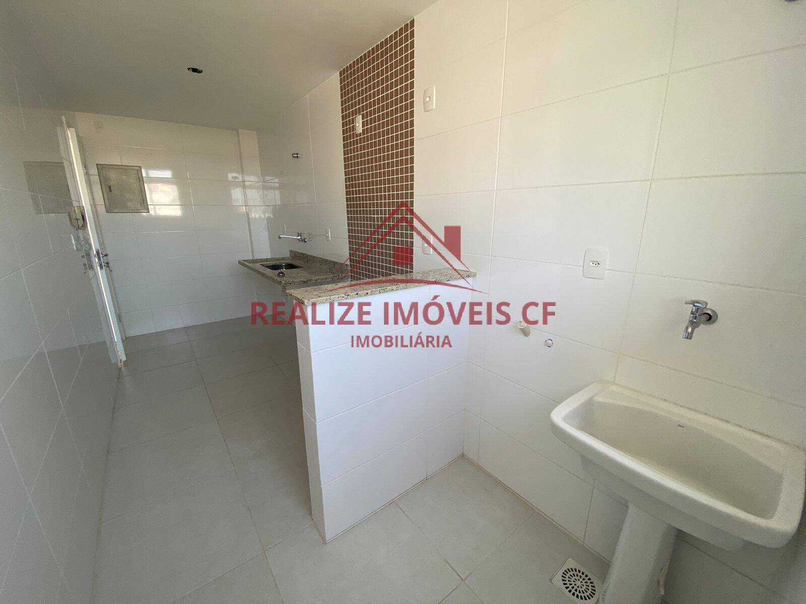 Apartamento à venda com 2 quartos, 80m² - Foto 7