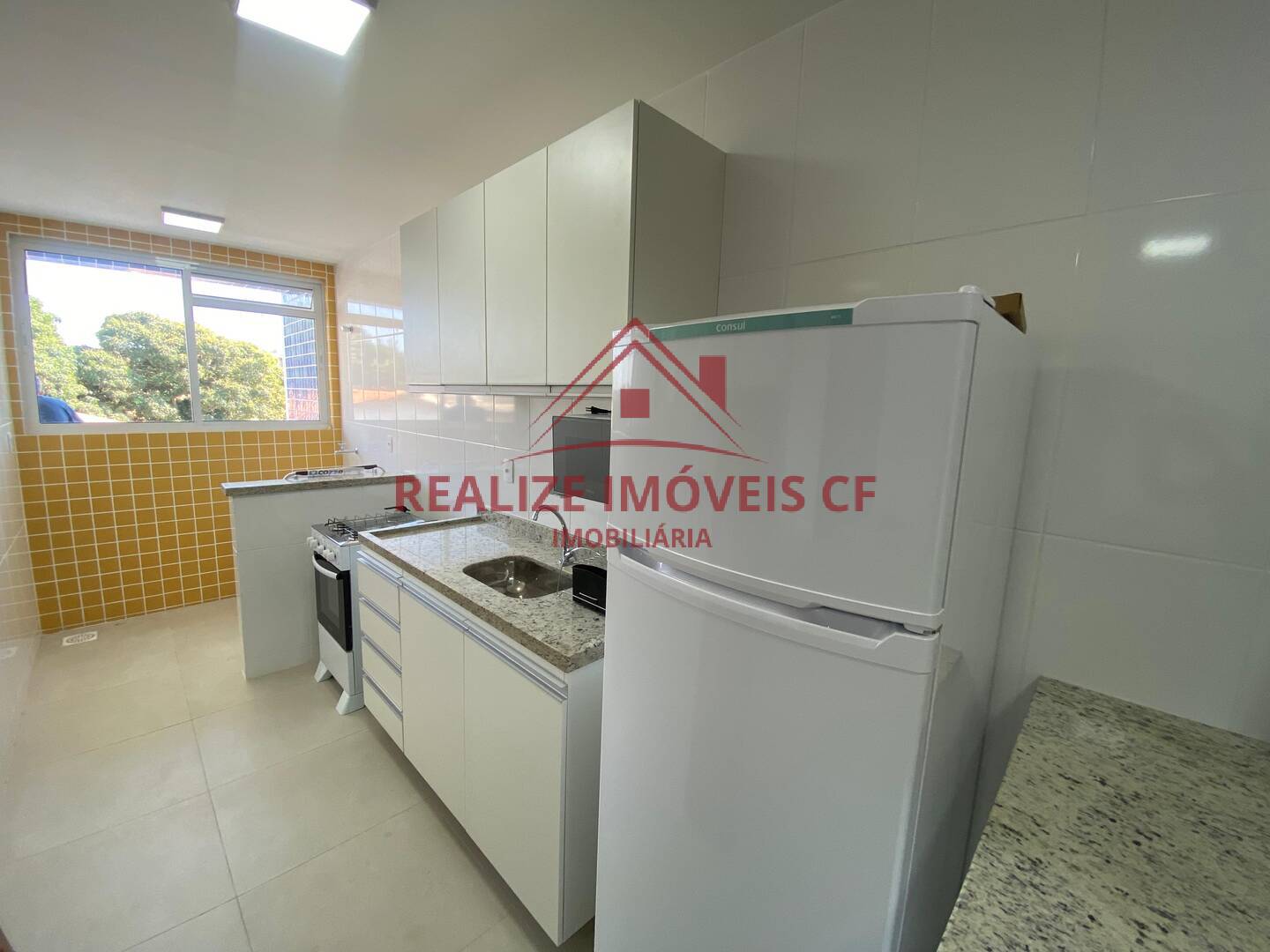 Apartamento à venda com 1 quarto, 60m² - Foto 4