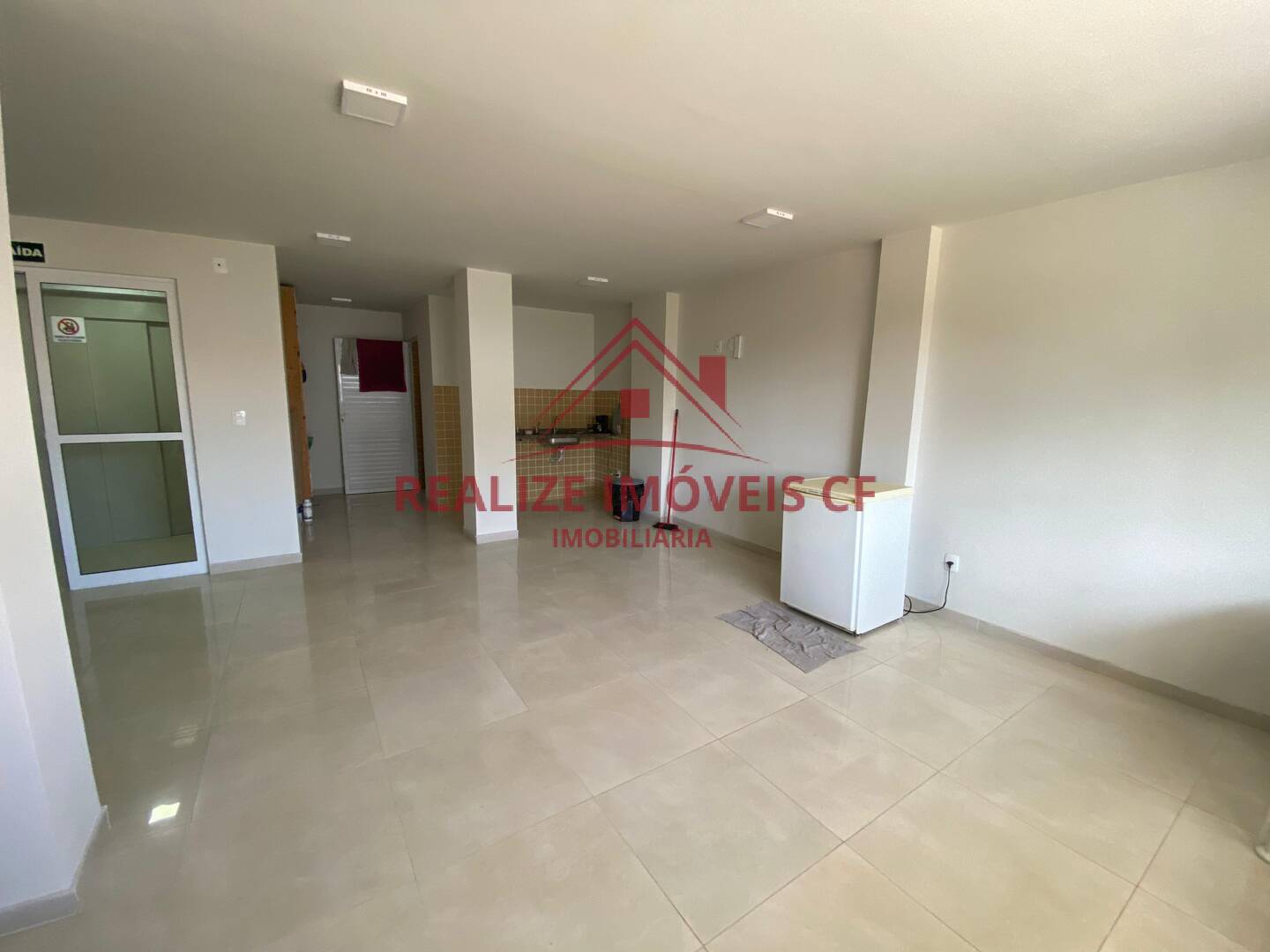 Apartamento à venda com 1 quarto, 60m² - Foto 31