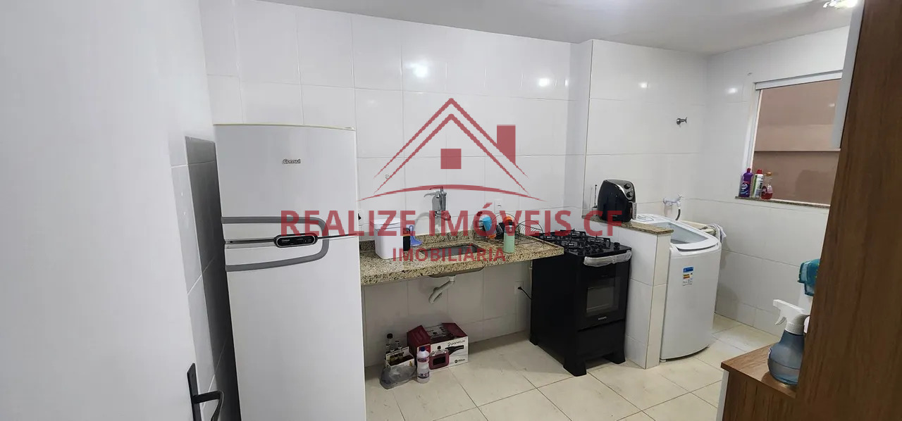 Apartamento à venda com 2 quartos, 70m² - Foto 3