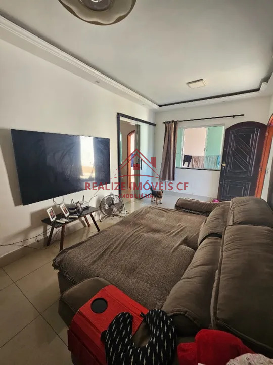 Casa à venda e aluguel com 5 quartos, 200m² - Foto 7