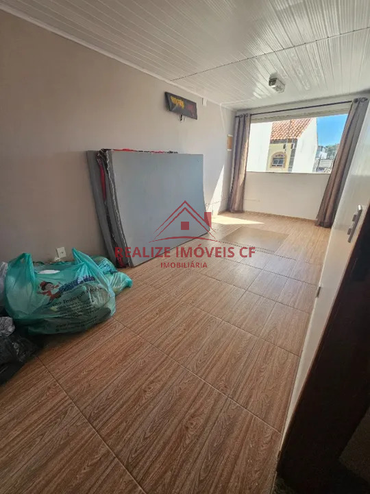 Casa à venda e aluguel com 5 quartos, 200m² - Foto 15