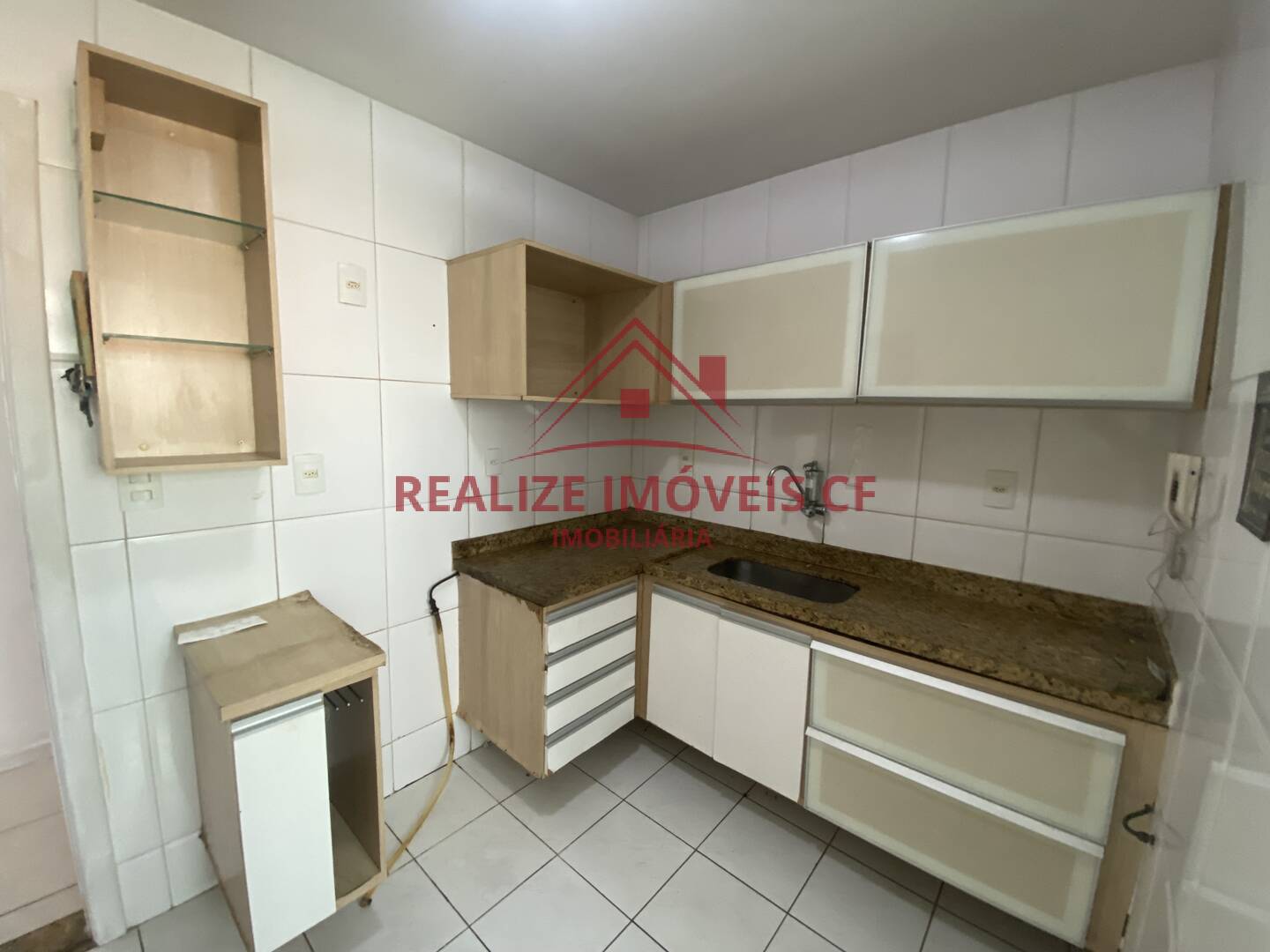 Apartamento para alugar com 3 quartos, 90m² - Foto 8