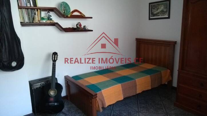 Casa de Condomínio à venda com 3 quartos, 200m² - Foto 17