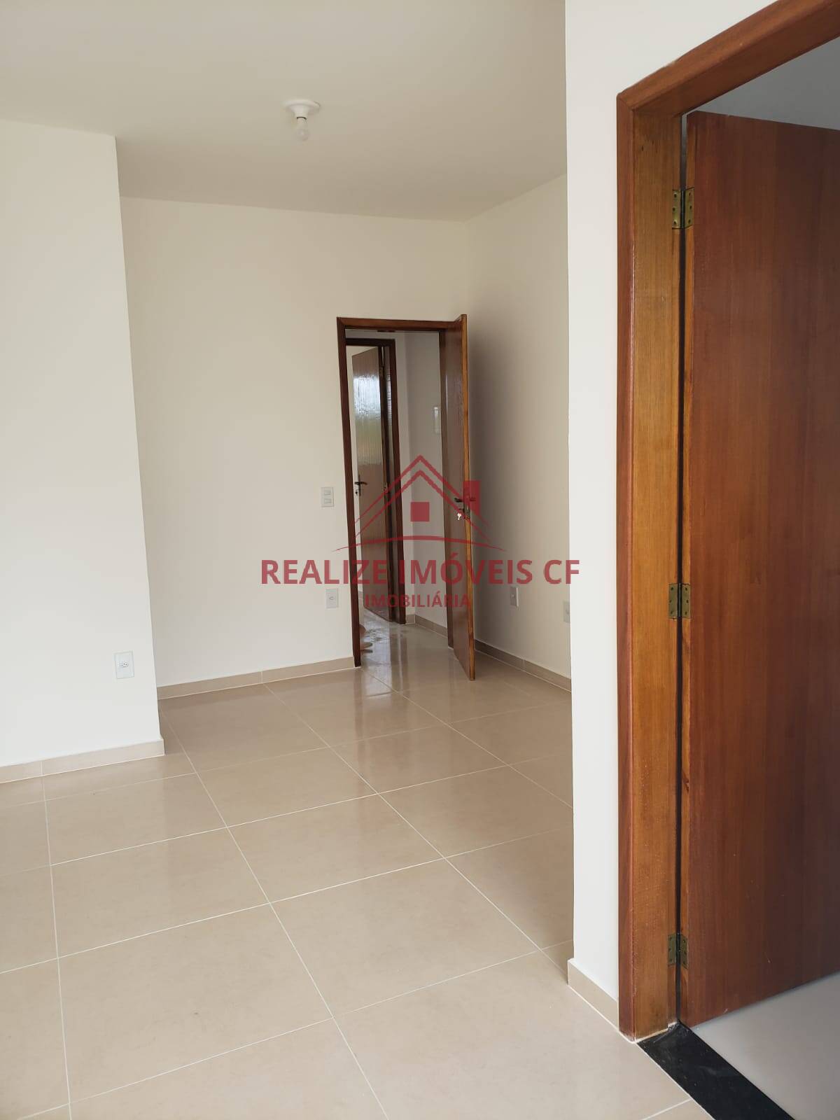 Casa à venda com 2 quartos, 65m² - Foto 12