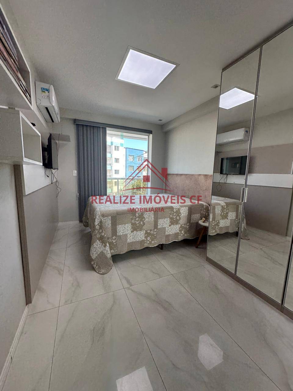 Apartamento à venda com 2 quartos, 110m² - Foto 9