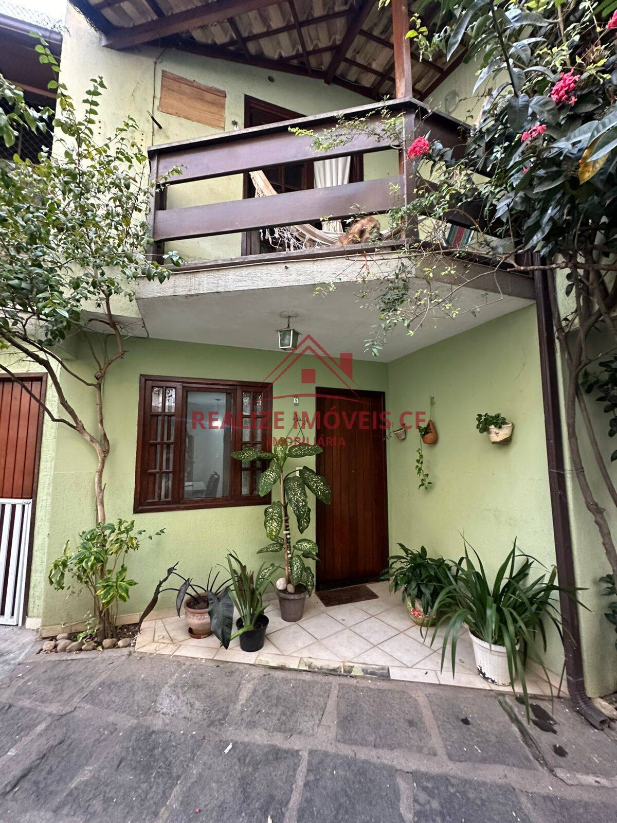 Casa de Condomínio à venda com 2 quartos, 69m² - Foto 2