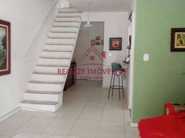 Casa à venda com 3 quartos, 300m² - Foto 11