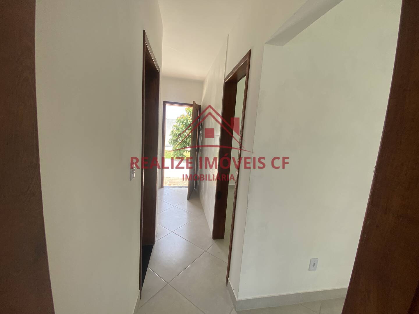 Casa à venda com 2 quartos, 360m² - Foto 17