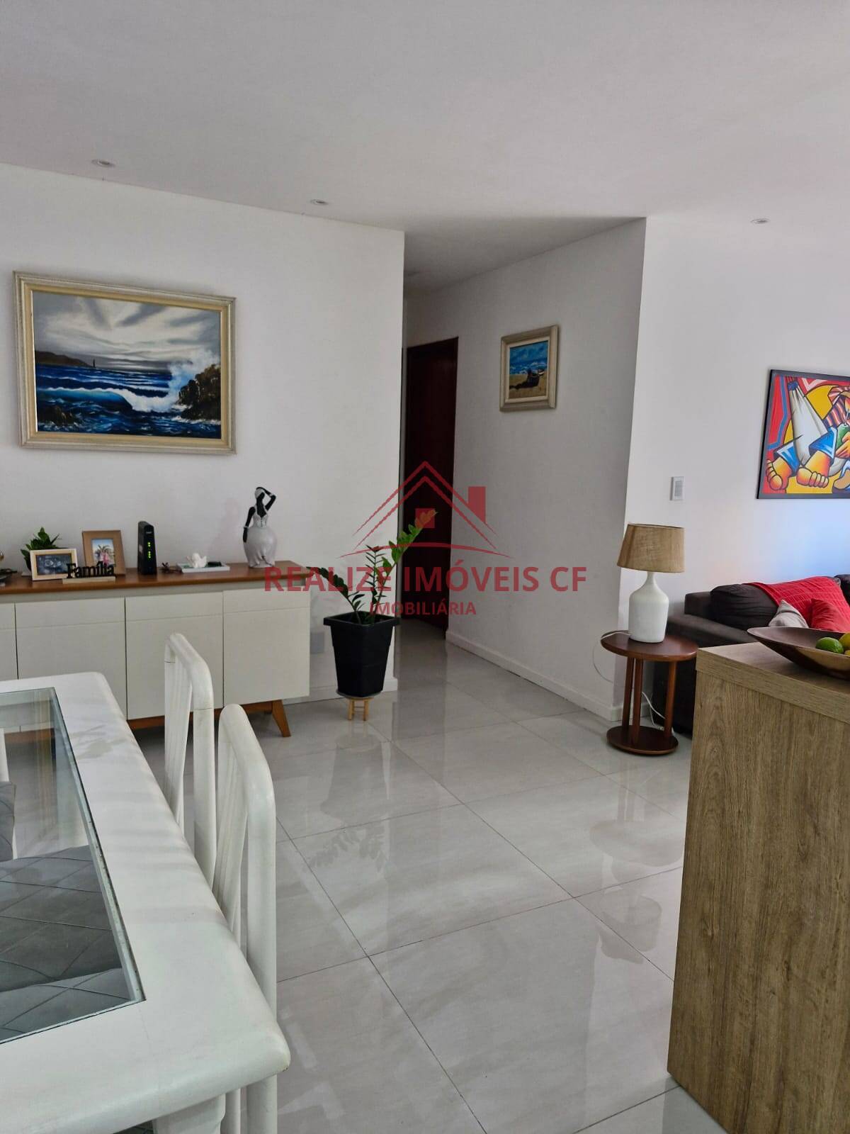 Apartamento à venda com 2 quartos, 80m² - Foto 4